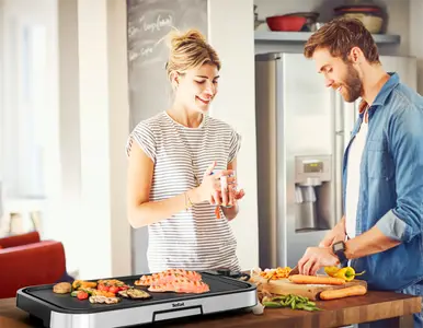 Giant Plancha XL Inox, 12 personnes, Cuisson saine, Thermostat 5 niveaux, 250°C